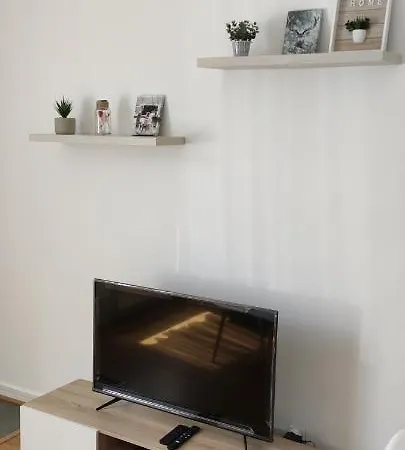 Le Barbatre Apartment